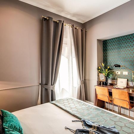 Tree Charme Augusto Luxury Suites Rome Extérieur photo