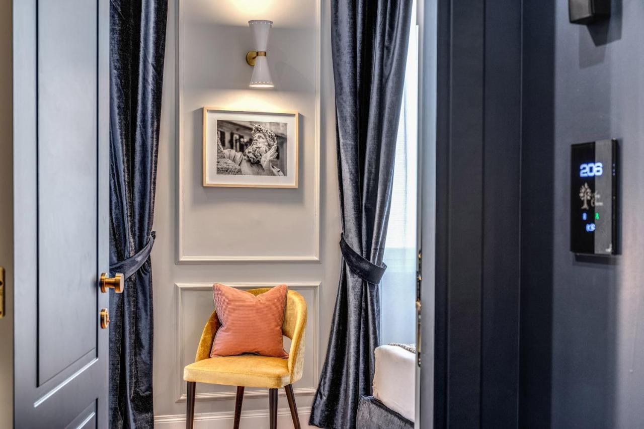Tree Charme Augusto Luxury Suites Rome Extérieur photo